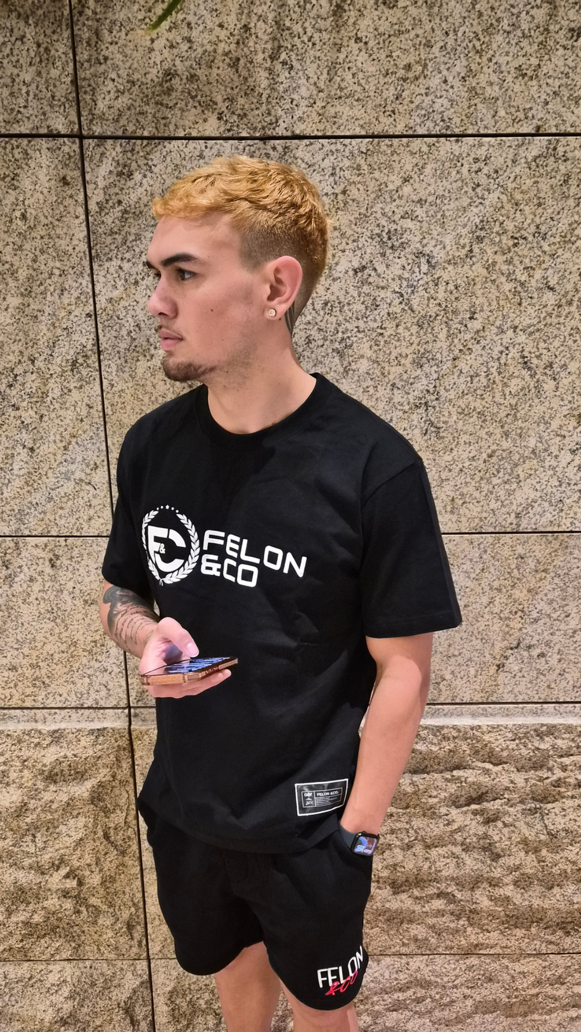 DAY1 — FELON &CO. TEE