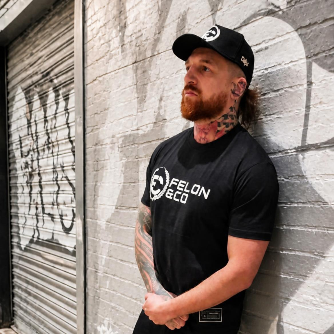 DAY1 — FELON &CO. TEE